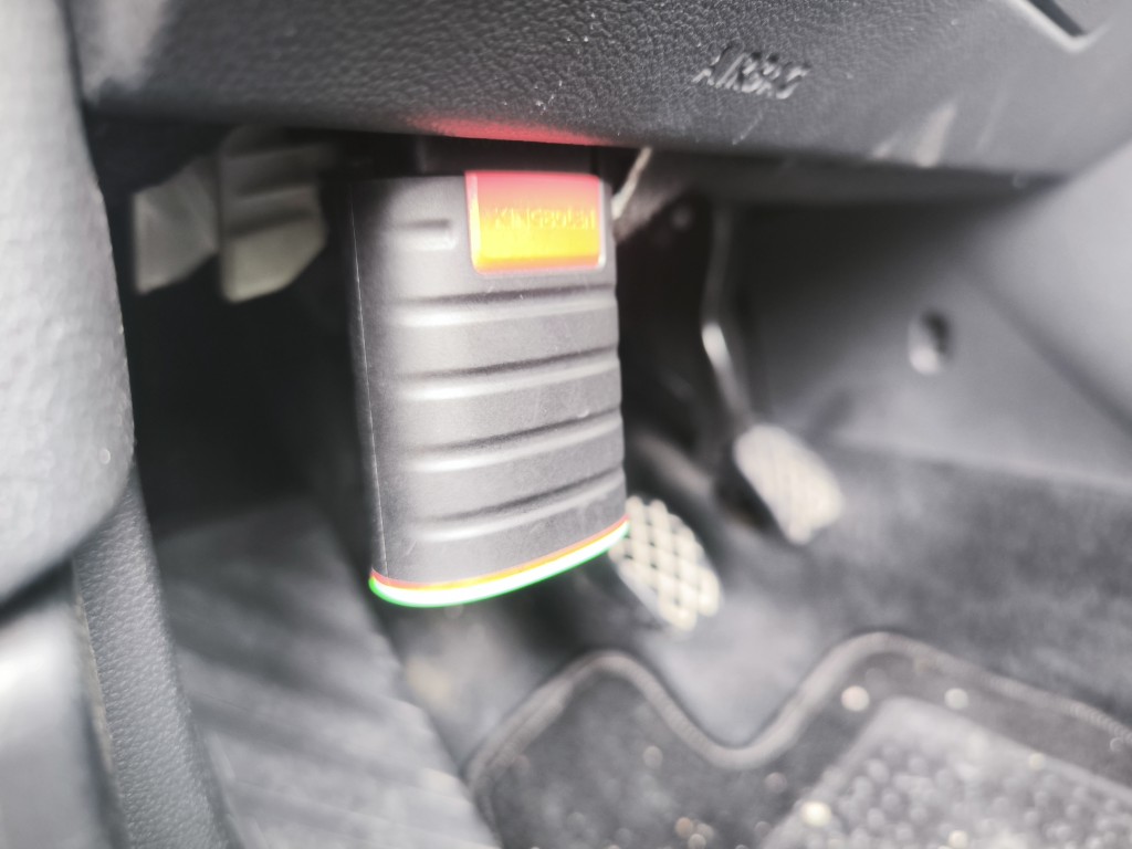 Diagnosis electronica utilizada para verificar el kilometraje de un Volkswagen Touran